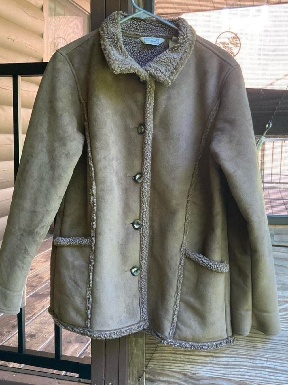 Tan L.L. Bean Sherpa coat, womens size small petite